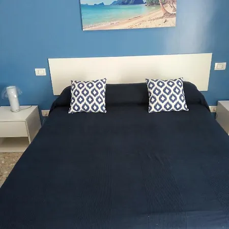 住宿加早餐酒店 Michelangelo 卡塔尼亚